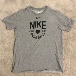 Nike Boys Large Grey Dri-Fit T-Shirt